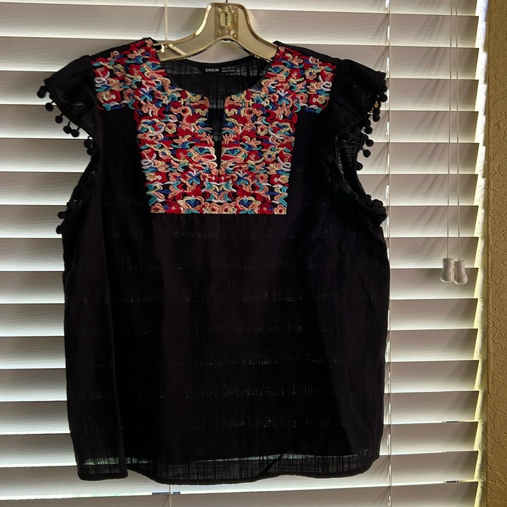 Blouse embroidery multi color with tassels